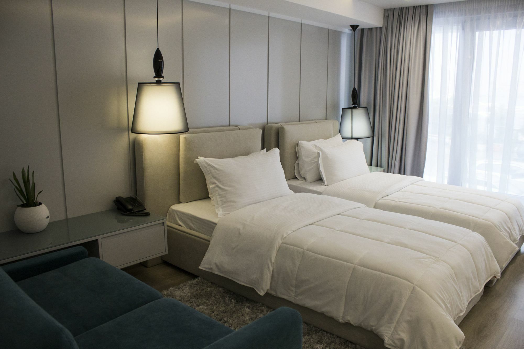 Hotel Demi 4*